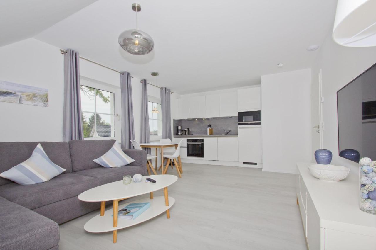 Moderne Ferienwohnung Mit Gartennutzung - Haus Inselwind Fewo Meerbucht Groß Zicker Bagian luar foto