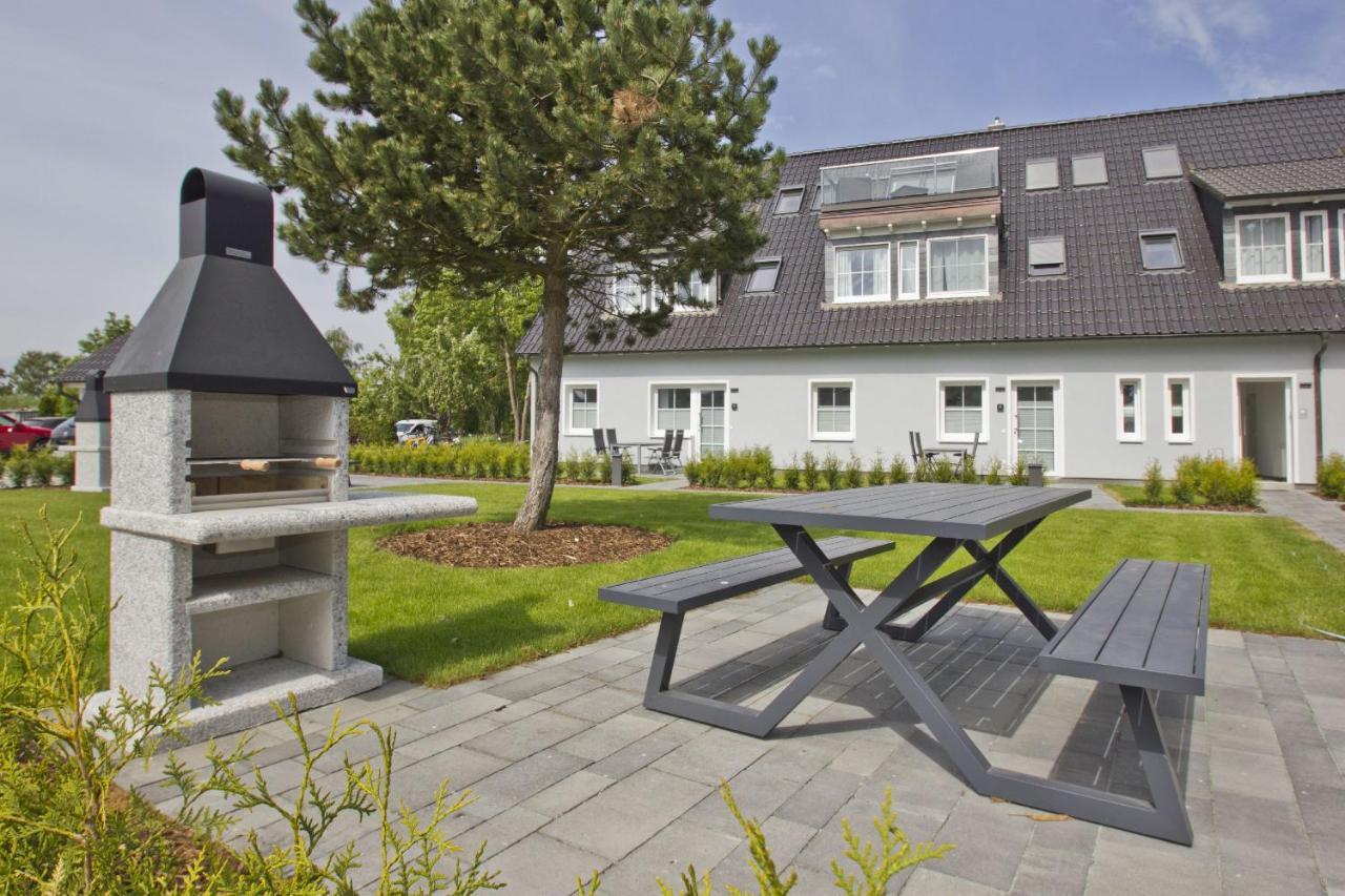 Moderne Ferienwohnung Mit Gartennutzung - Haus Inselwind Fewo Meerbucht Groß Zicker Bagian luar foto